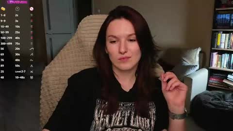 Snapshot of val_manson chatting on 04-29-26, 08:26 Val online show from 04-29-26, 08:26