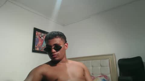 Snapshot of val_sex02 chatting on 02-26-25, 12:38 val_sex02 online show from 02-26-25, 12:38