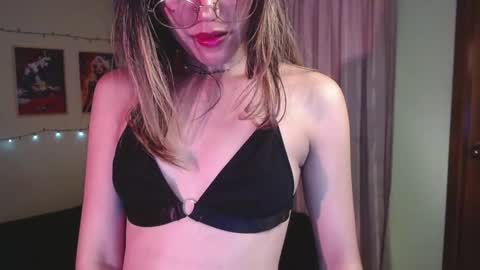 Hi I am Valcooky online show from 09-09-25, 04:56