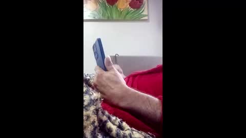 valdirww80 online show from 04-12-26, 11:15