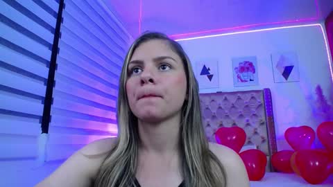 Snapshot of valeamaya chatting on 02-20-25, 11:43 valeamaya online show from 02-20-25, 11:43