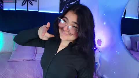 Tifanny  online show from 11-10-25, 08:19