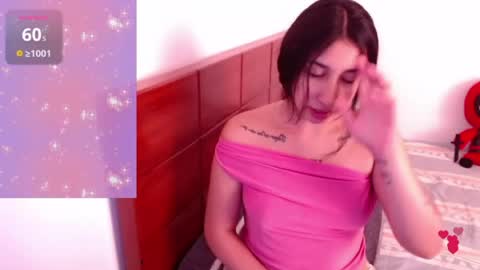 Snapshot of valen_tina33 chatting on 06-12-26, 03:55 Valentina online show from 06-12-26, 03:55