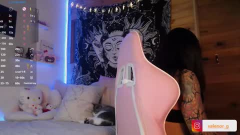 valentina online show from 02-15-25, 06:55