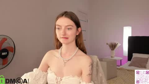 Snapshot of valenora1 chatting on 05-16-26, 11:20 Nora online show from 05-16-26, 11:20