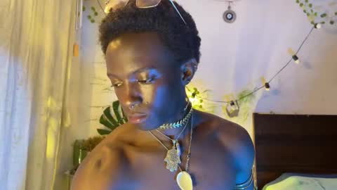   Valentin  independent Cam Boy     online show from 01-11-26, 10:09