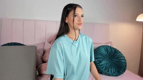 Valentina Torres online show from 11-06-25, 03:29