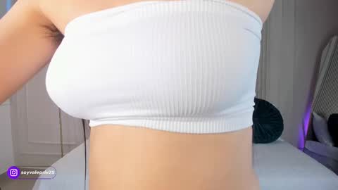 Valentina Torres online show from 03-15-26, 08:48