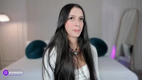 Valentina Torres online show from 03-21-26, 12:26