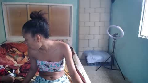valentina_237 online show from 12-17-24, 10:11