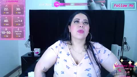 Snapshot of valentina_fox01_ chatting on 02-15-26, 03:58 Valentina online show from 02-15-26, 03:58