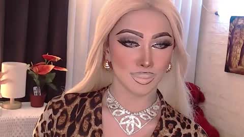 Amanda online show from 10-16-25, 08:54