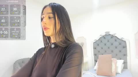 Valentina  online show from 01-17-26, 11:59