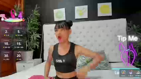 Snapshot of valentina_santillana chatting on 09-16-25, 08:21 valentina_santillana online show from 09-16-25, 08:21