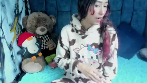 valentinaklean1 online show from 07-10-26, 01:32