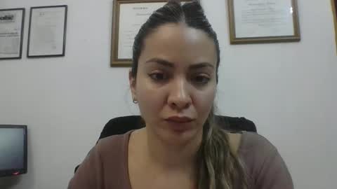 Snapshot of valentinaseleni24 chatting on 10-17-25, 07:05 valentinaseleni24 online show from 10-17-25, 07:05