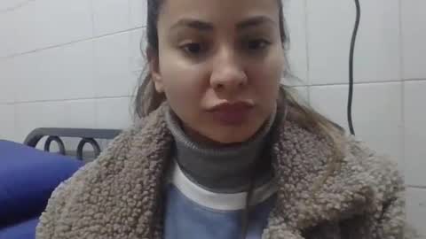 valentinaseleni24 online show from 06-25-26, 02:11