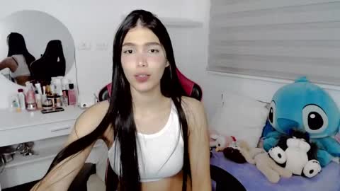Valentina  online show from 05-24-26, 03:55