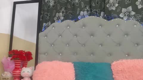 valentina vega online show from 01-12-26, 04:18