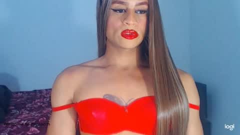 Snapshot of valentinaxxxdoll chatting on 08-09-26, 12:56 VALENTINA online show from 08-09-26, 12:56