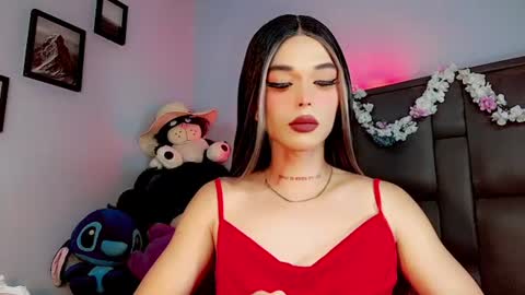 Marian online show from 10-04-25, 02:37