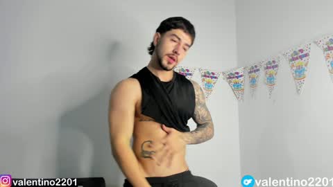 valentino online show from 12-05-24, 01:47