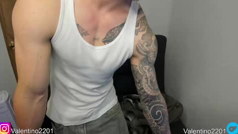 valentino online show from 01-30-25, 01:22