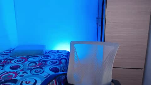 Snapshot of valentinosex_1 chatting on 04-28-26, 11:10 VALENTINO online show from 04-28-26, 11:10