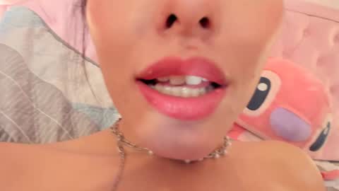 Snapshot of valentoro1 chatting on 12-13-24, 03:00 Vale Toro online show from 12-13-24, 03:00