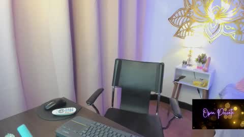 Valery And Daniel online show from 10-28-25, 01:09