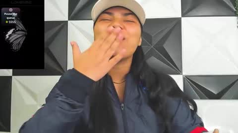 Snapshot of valeri_harpers4 chatting on 02-20-26, 01:24 valeri_harpers4 online show from 02-20-26, 01:24