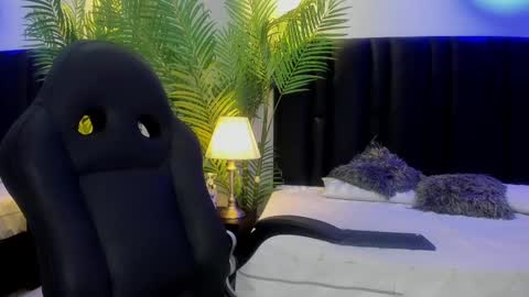 valeri_tafur online show from 10-07-25, 11:07