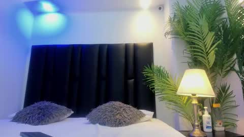 valeri_tafur online show from 12-20-25, 11:06