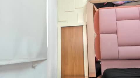 valeria__henao1 online show from 10-09-25, 07:12