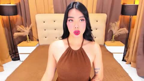 Snapshot of valeria_califa chatting on 04-16-26, 06:14 Valeria online show from 04-16-26, 06:14