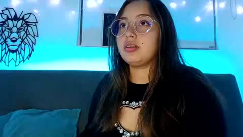 valeria online show from 09-21-25, 04:47