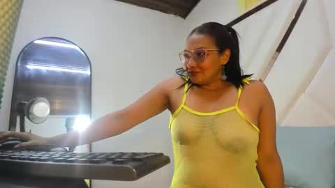 valeria_gil_ online show from 05-28-26, 03:26