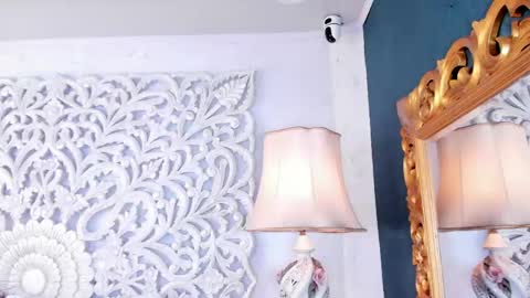 Snapshot of valeria_restrepo chatting on 06-04-26, 06:14 Valeria online show from 06-04-26, 06:14