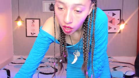 Snapshot of valeria_rossi7 chatting on 12-14-24, 07:25 Valeria online show from 12-14-24, 07:25