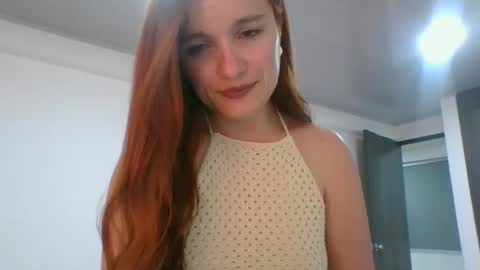 Snapshot of valeriafrannco chatting on 05-13-26, 04:10 valeriafrannco online show from 05-13-26, 04:10