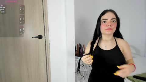 valerialoren online show from 04-22-26, 02:14