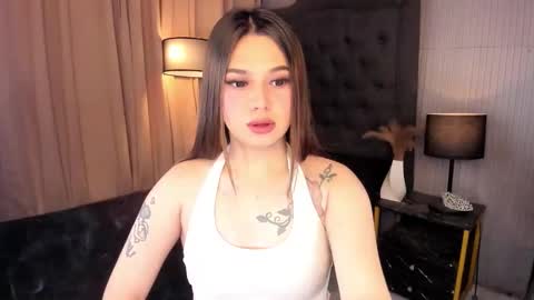 Valeria online show from 11-13-25, 10:58