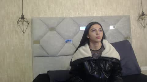Snapshot of valeriamoon_3101 chatting on 07-24-26, 01:09 Valeria online show from 07-24-26, 01:09