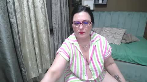 valeriasmiths online show from 06-27-26, 12:22
