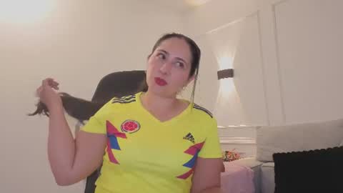 VALERIA online show from 06-17-26, 11:23