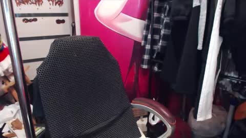 Snapshot of valeriaxkiss chatting on 12-04-24, 10:02 ValeriaXKiss online show from 12-04-24, 10:02