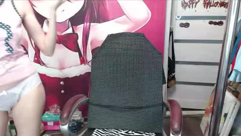 ValeriaXKiss online show from 05-12-26, 10:45