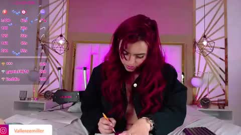 Snapshot of valerie__miller_ chatting on 06-14-26, 02:30 Valerie online show from 06-14-26, 02:30