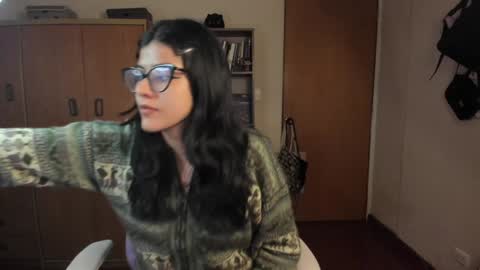 Val  online show from 01-14-25, 02:40