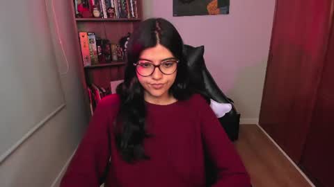 Snapshot of valerie__sky chatting on 06-11-26, 02:00 Val online show from 06-11-26, 02:00